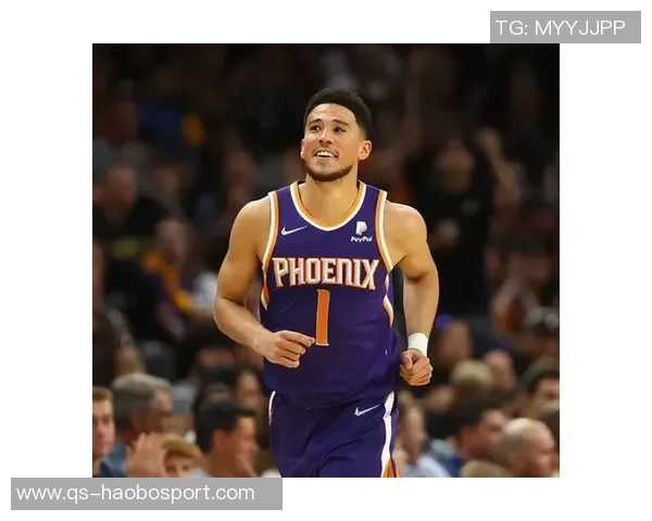 布克称赞第二阵容防守表现认为马克西在场上难以应对